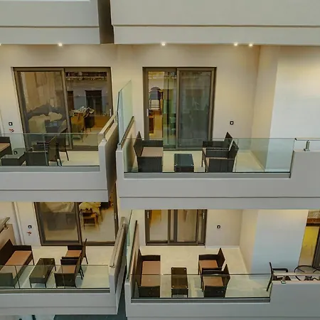 Ruby Luxury Aparthotel 4*